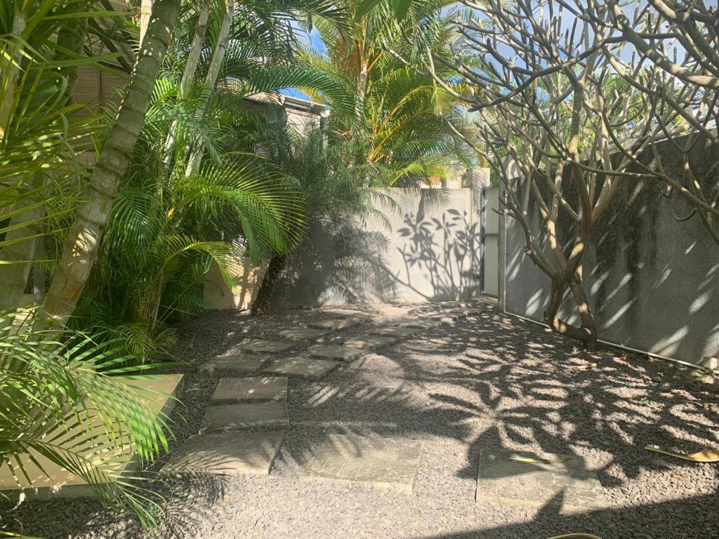 Residence Frangipani Pereybere Beach Exterior photo